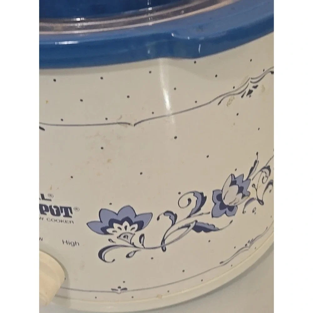 VINTAGE Rival Crock Pot 3120 2.5 Qt Blue Floral Pattern Stoneware Slow Cooker